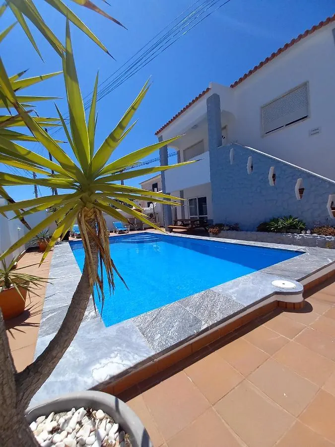 Casa Madeira Vila Burgau 0*,  Portugal